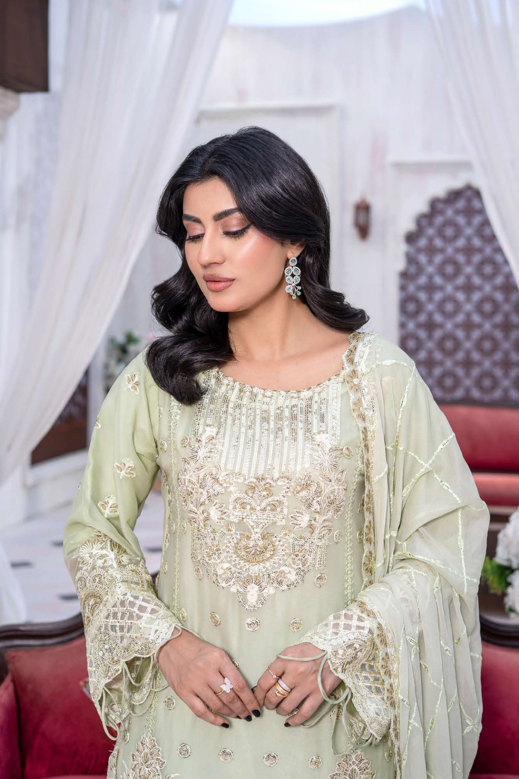 Elegant Chiffon 3-Piece Embroidered Sequin Suit