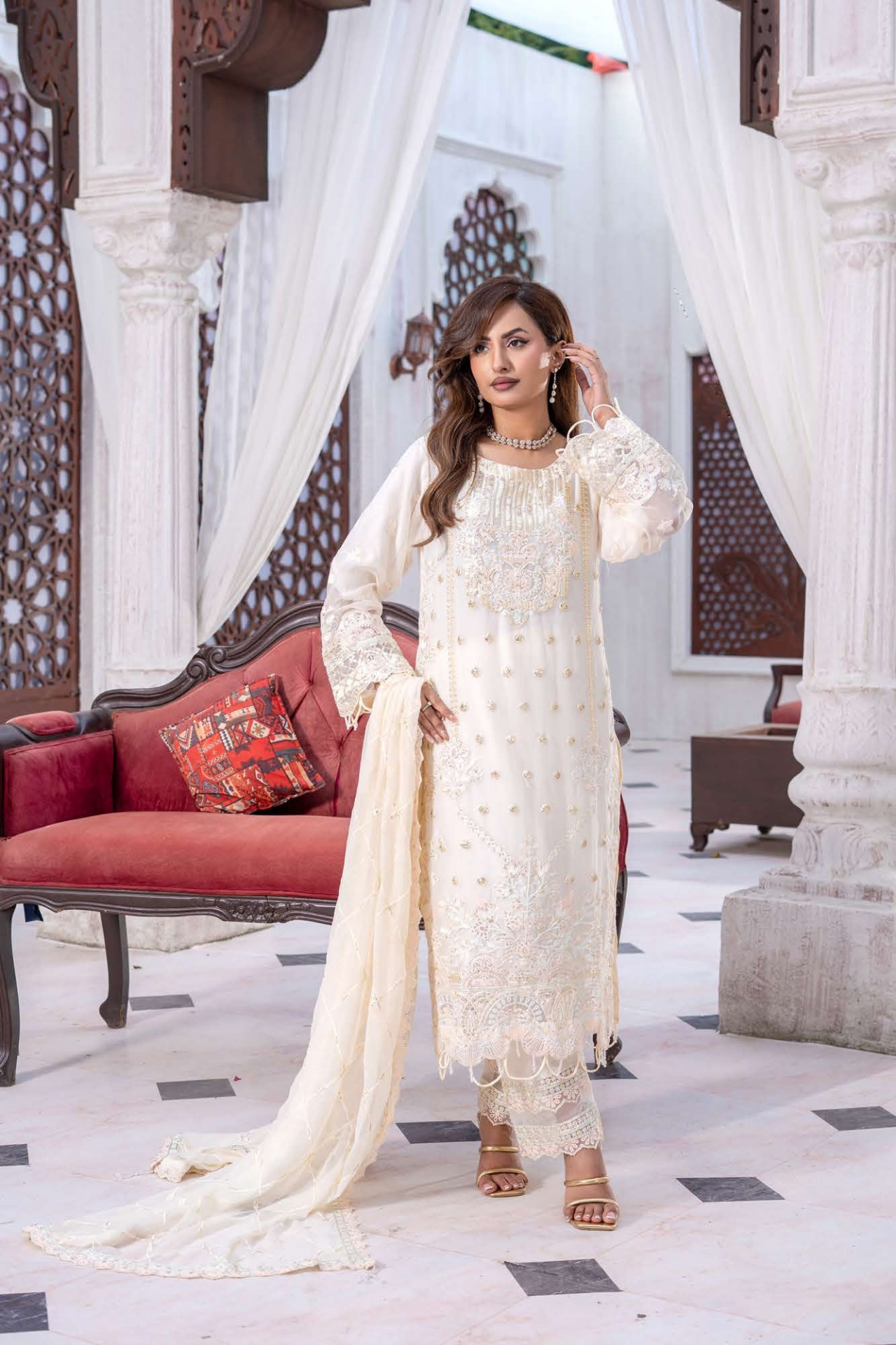 Elegant Chiffon 3-Piece Embroidered Sequin Suit
