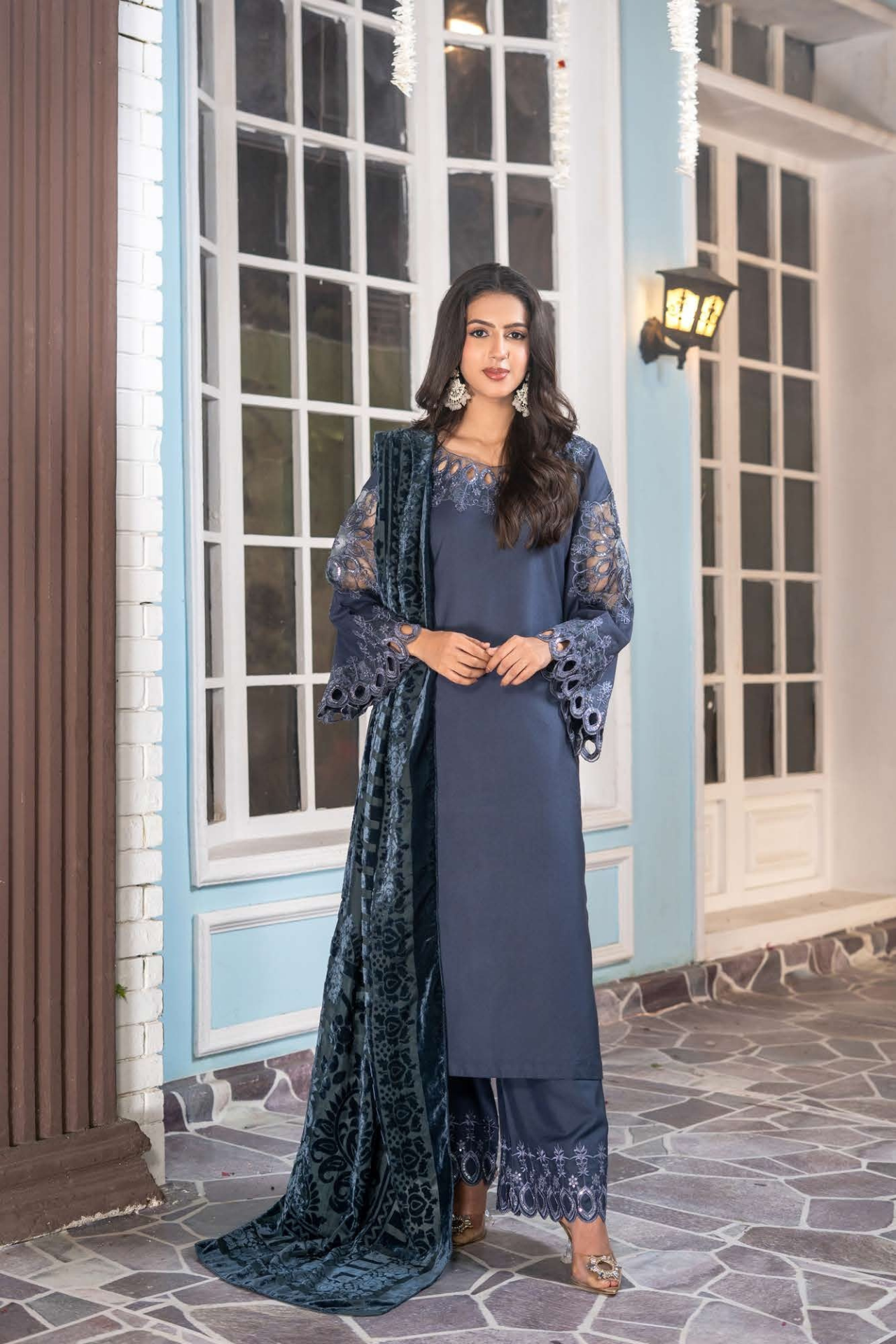 Luxury pluchi suit