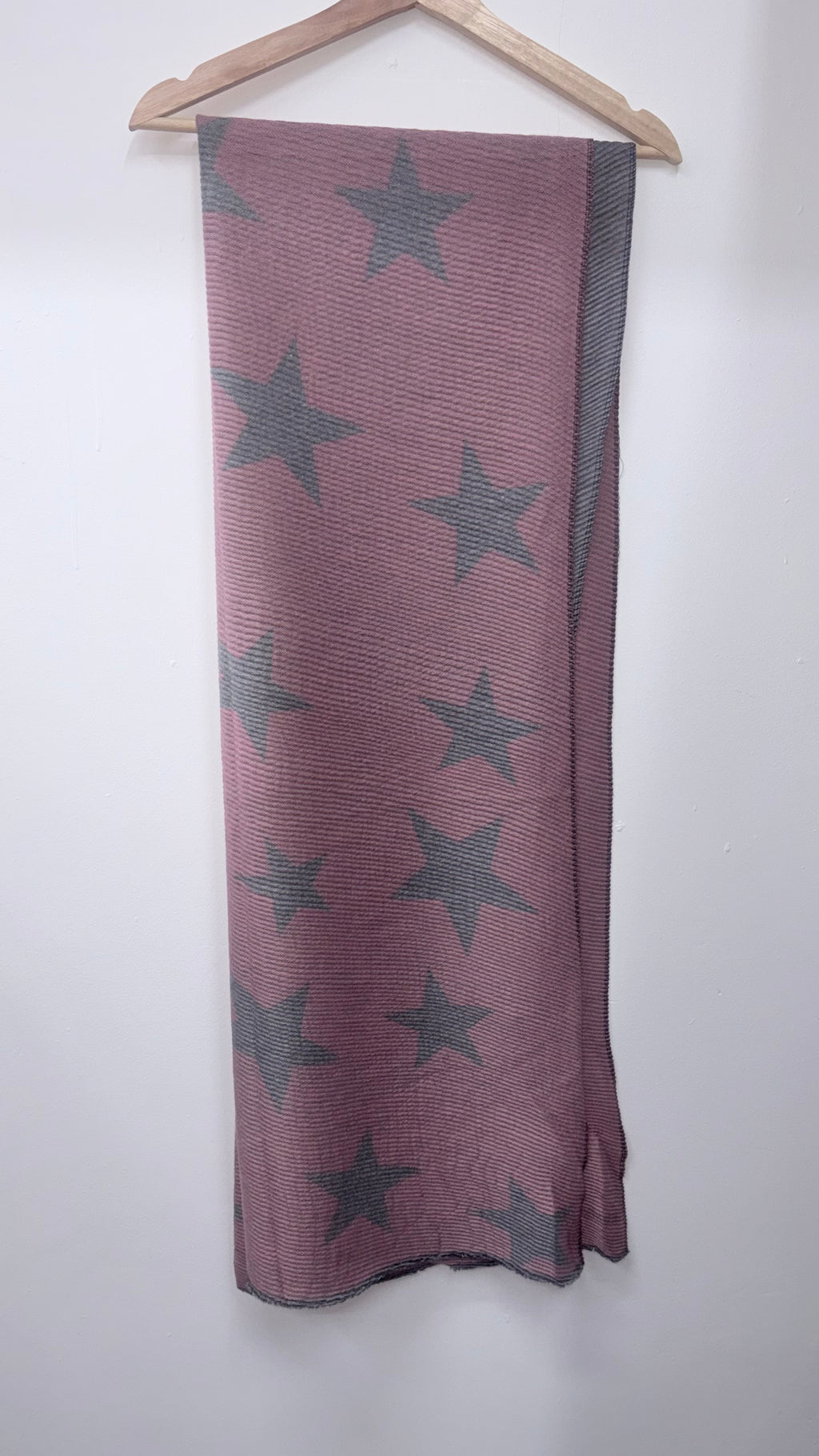 Winter Wool Star Scarf – Pink & Grey